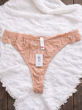 NWT Cosabella Lovee Lace-Trim Thong Panty in Settee Size 2XL